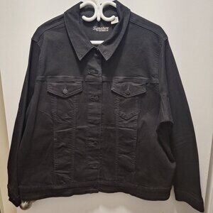 LEVI,'S SIGNATURE JEANS JACKET.